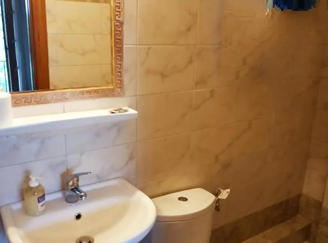 Konukevi Anastasia 3*