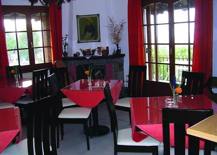 Konukevi Anastasia 3*