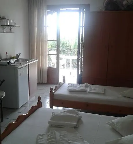 Konukevi Anastasia 3*