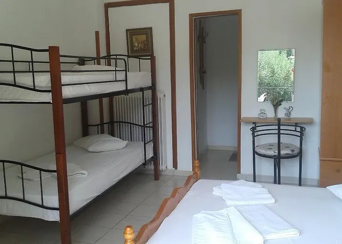 Konukevi Anastasia 3*